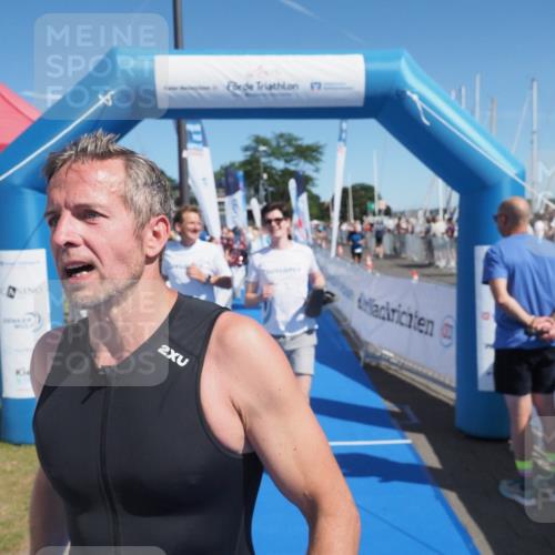 17.08.2025 - KN Förde Triathlon 2025 MichiJ http://msf.ph/oto/8600864 17.08.2025 12:16:38 Laufen 327, 632 meine-sportfotos.de
