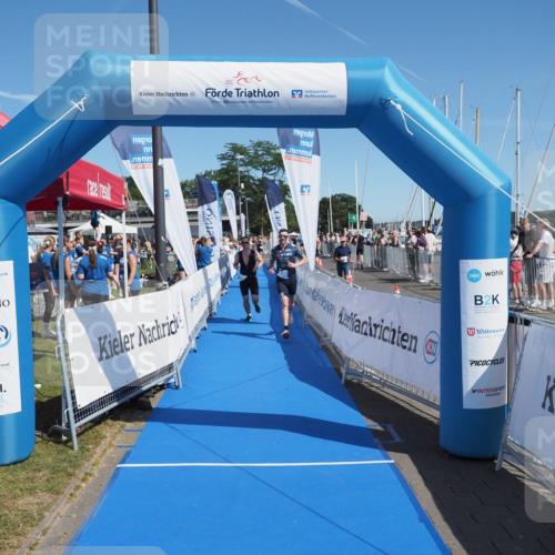 17.08.2025 - KN Förde Triathlon 2025 MichiJ http://msf.ph/oto/8601323 17.08.2025 12:17:54 Laufen 330, 370 meine-sportfotos.de