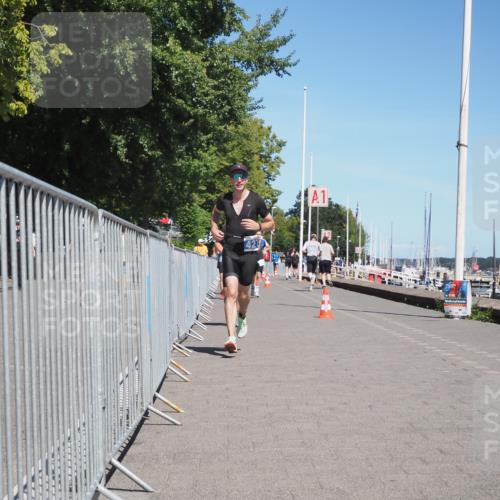 17.08.2025 - KN Förde Triathlon 2025 KatJ http://msf.ph/oto/8601354 17.08.2025 13:42:58 Laufen 420, 427, 430, 494, 498 meine-sportfotos.de