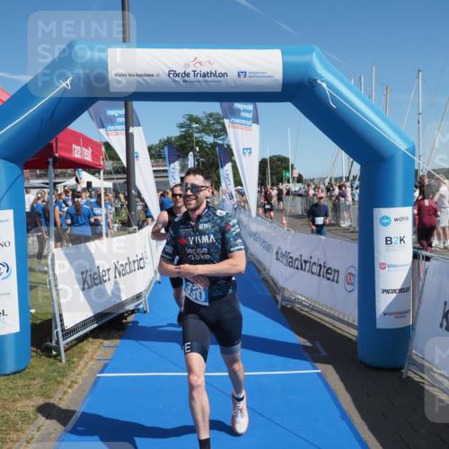17.08.2025 - KN Förde Triathlon 2025 MichiJ http://msf.ph/oto/8601380 17.08.2025 12:17:56 Laufen 330, 370 meine-sportfotos.de
