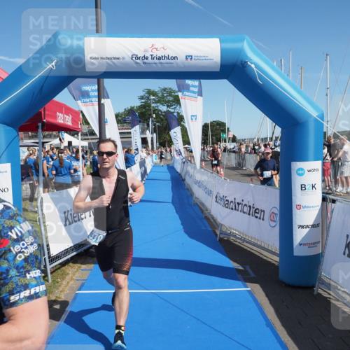 17.08.2025 - KN Förde Triathlon 2025 MichiJ http://msf.ph/oto/8601403 17.08.2025 12:17:57 Laufen 330, 370 meine-sportfotos.de