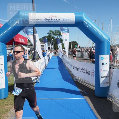 17.08.2025 - KN Förde Triathlon 2025 MichiJ http://msf.ph/oto/8601414 17.08.2025 12:17:58 Laufen 330, 370 meine-sportfotos.de