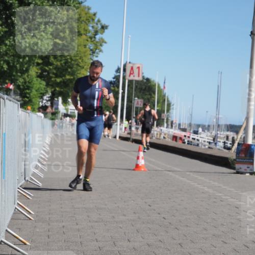 17.08.2025 - KN Förde Triathlon 2025 KatJ http://msf.ph/oto/8601512 17.08.2025 11:53:44 Laufen 264, 334 meine-sportfotos.de