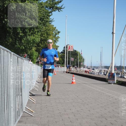 17.08.2025 - KN Förde Triathlon 2025 KatJ http://msf.ph/oto/8601627 17.08.2025 11:54:14 Laufen 303, 323, 325, 613 meine-sportfotos.de
