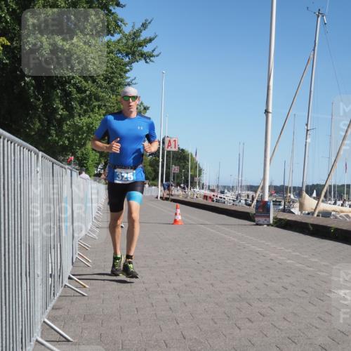 17.08.2025 - KN Förde Triathlon 2025 KatJ http://msf.ph/oto/8601661 17.08.2025 11:54:15 Laufen 303, 323, 325, 613 meine-sportfotos.de