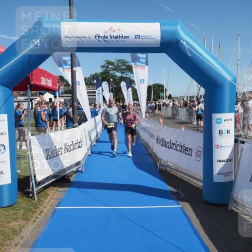 17.08.2025 - KN Förde Triathlon 2025 MichiJ http://msf.ph/oto/8601858 17.08.2025 12:18:45 Laufen 297, 618 meine-sportfotos.de