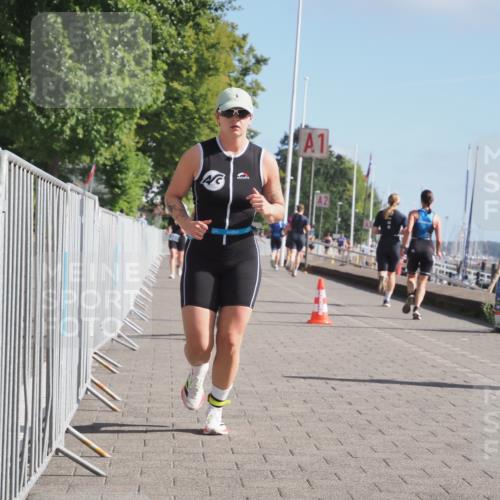 17.08.2025 - KN Förde Triathlon 2025 KatJ http://msf.ph/oto/8601901 17.08.2025 10:27:06 Laufen 159, 196 meine-sportfotos.de