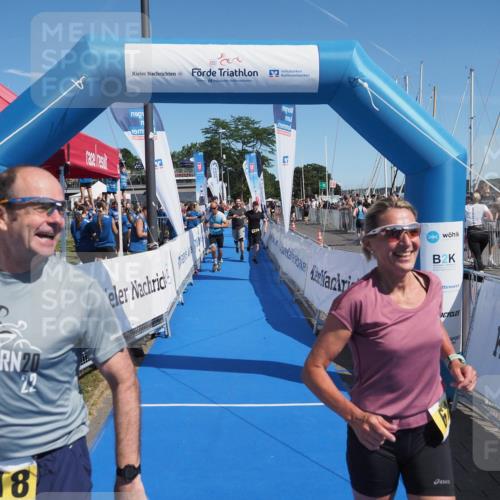 17.08.2025 - KN Förde Triathlon 2025 MichiJ http://msf.ph/oto/8601915 17.08.2025 12:18:47 Laufen 297, 618, 624 meine-sportfotos.de