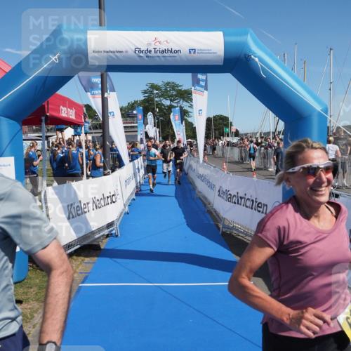 17.08.2025 - KN Förde Triathlon 2025 MichiJ http://msf.ph/oto/8601922 17.08.2025 12:18:47 Laufen 297, 618, 624 meine-sportfotos.de