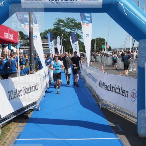 17.08.2025 - KN Förde Triathlon 2025 MichiJ http://msf.ph/oto/8601943 17.08.2025 12:18:48 Laufen 297, 618, 624 meine-sportfotos.de