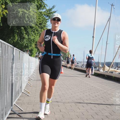 17.08.2025 - KN Förde Triathlon 2025 KatJ http://msf.ph/oto/8601952 17.08.2025 10:27:08 Laufen 130, 159, 196 meine-sportfotos.de