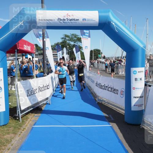 17.08.2025 - KN Förde Triathlon 2025 MichiJ http://msf.ph/oto/8601974 17.08.2025 12:18:49 Laufen 297, 618, 624 meine-sportfotos.de