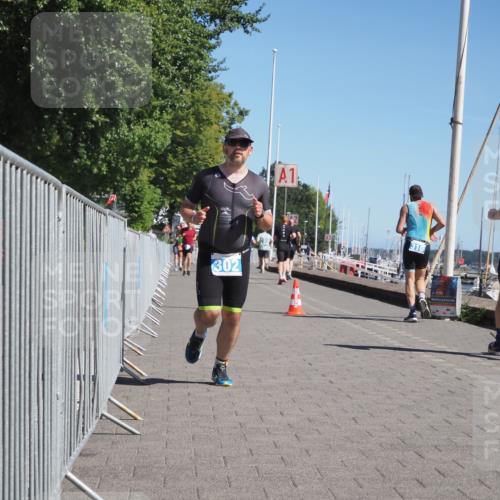 17.08.2025 - KN Förde Triathlon 2025 KatJ http://msf.ph/oto/8602023 17.08.2025 11:54:41 Laufen 302 meine-sportfotos.de