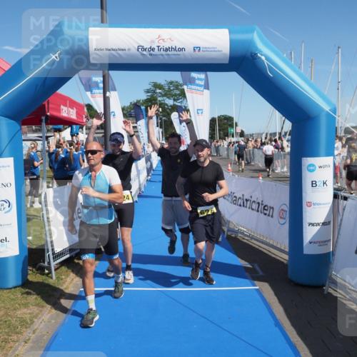 17.08.2025 - KN Förde Triathlon 2025 MichiJ http://msf.ph/oto/8602046 17.08.2025 12:18:51 Laufen 293, 297, 618, 624 meine-sportfotos.de