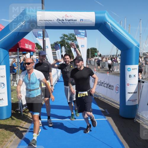 17.08.2025 - KN Förde Triathlon 2025 MichiJ http://msf.ph/oto/8602061 17.08.2025 12:18:51 Laufen 293, 297, 618, 624 meine-sportfotos.de