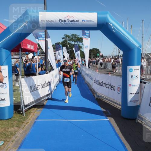 17.08.2025 - KN Förde Triathlon 2025 MichiJ http://msf.ph/oto/8602085 17.08.2025 12:18:54 Laufen 293, 297, 380, 624 meine-sportfotos.de