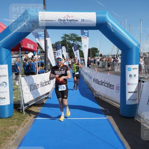 17.08.2025 - KN Förde Triathlon 2025 MichiJ http://msf.ph/oto/8602121 17.08.2025 12:18:55 Laufen 293, 297, 380, 624 meine-sportfotos.de