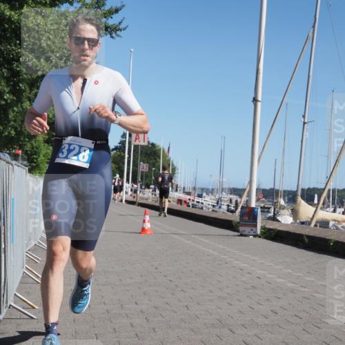17.08.2025 - KN Förde Triathlon 2025 KatJ http://msf.ph/oto/8602200 17.08.2025 11:54:55 Laufen 269, 328, 329, 362 meine-sportfotos.de