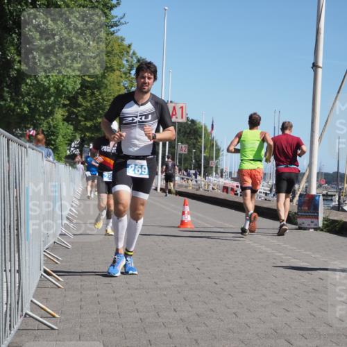 17.08.2025 - KN Förde Triathlon 2025 KatJ http://msf.ph/oto/8602239 17.08.2025 11:55:01 Laufen 269, 293 meine-sportfotos.de