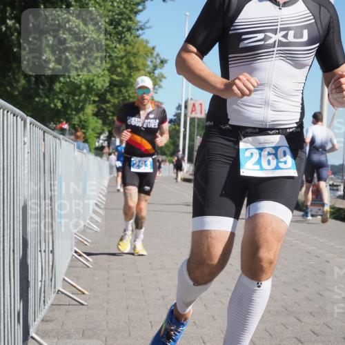 17.08.2025 - KN Förde Triathlon 2025 KatJ http://msf.ph/oto/8602294 17.08.2025 11:55:03 Laufen 269, 293 meine-sportfotos.de