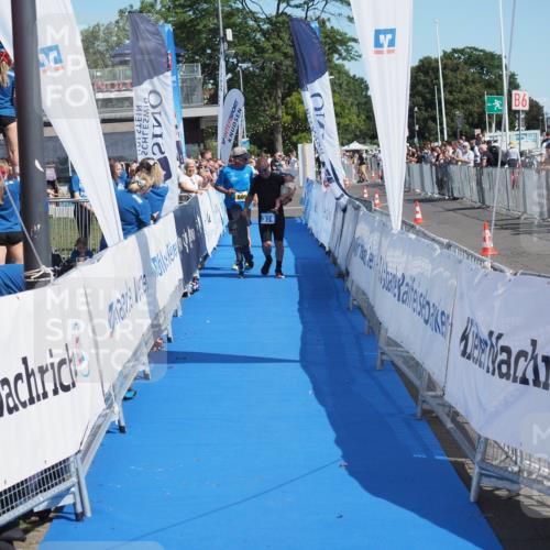 17.08.2025 - KN Förde Triathlon 2025 MichiJ http://msf.ph/oto/8602468 17.08.2025 12:19:36 Laufen  meine-sportfotos.de