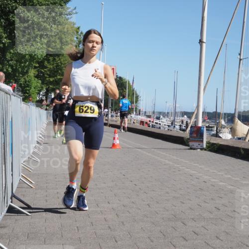 17.08.2025 - KN Förde Triathlon 2025 KatJ http://msf.ph/oto/8602668 17.08.2025 11:55:27 Laufen 267, 288, 370, 629 meine-sportfotos.de