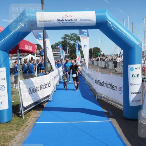 17.08.2025 - KN Förde Triathlon 2025 MichiJ http://msf.ph/oto/8602718 17.08.2025 12:19:42 Laufen 374, 609 meine-sportfotos.de