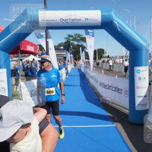 17.08.2025 - KN Förde Triathlon 2025 MichiJ http://msf.ph/oto/8602975 17.08.2025 12:19:50 Laufen 374, 609 meine-sportfotos.de