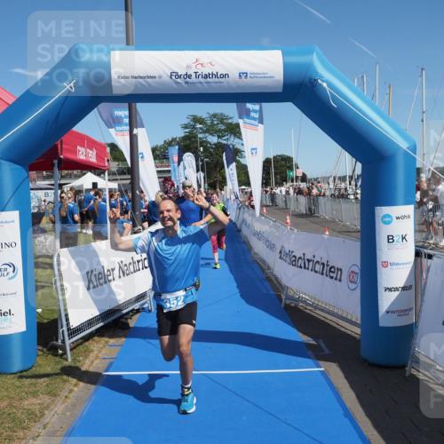 17.08.2025 - KN Förde Triathlon 2025 MichiJ http://msf.ph/oto/8603571 17.08.2025 12:20:24 Laufen 325, 352, 364, 607 meine-sportfotos.de