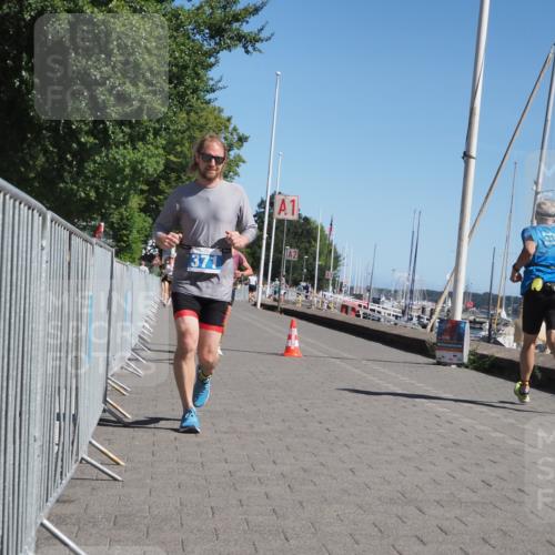 17.08.2025 - KN Förde Triathlon 2025 KatJ http://msf.ph/oto/8603656 17.08.2025 11:56:40 Laufen 356, 371, 618, 635 meine-sportfotos.de