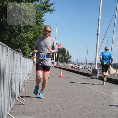 17.08.2025 - KN Förde Triathlon 2025 KatJ http://msf.ph/oto/8603673 17.08.2025 11:56:41 Laufen 356, 371, 618, 635 meine-sportfotos.de