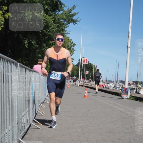 17.08.2025 - KN Förde Triathlon 2025 KatJ http://msf.ph/oto/8603685 17.08.2025 13:46:14 Laufen 462 meine-sportfotos.de