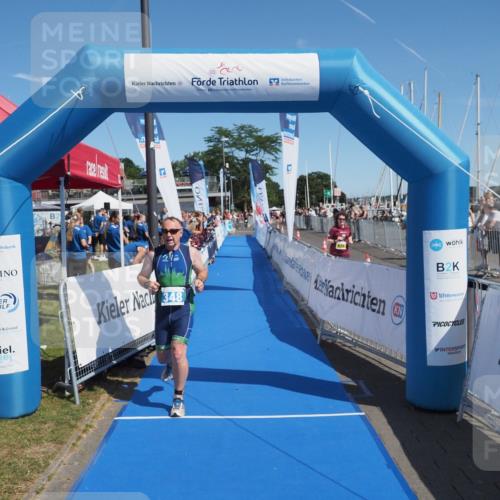 17.08.2025 - KN Förde Triathlon 2025 MichiJ http://msf.ph/oto/8603806 17.08.2025 12:20:30 Laufen 325, 348, 607 meine-sportfotos.de