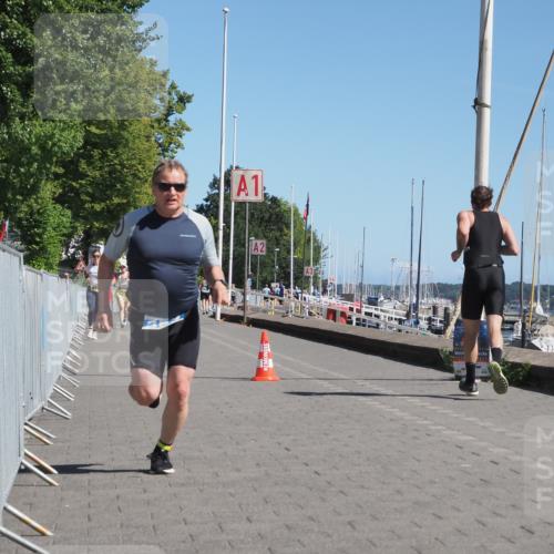17.08.2025 - KN Förde Triathlon 2025 KatJ http://msf.ph/oto/8604362 17.08.2025 11:57:37 Laufen 353 meine-sportfotos.de