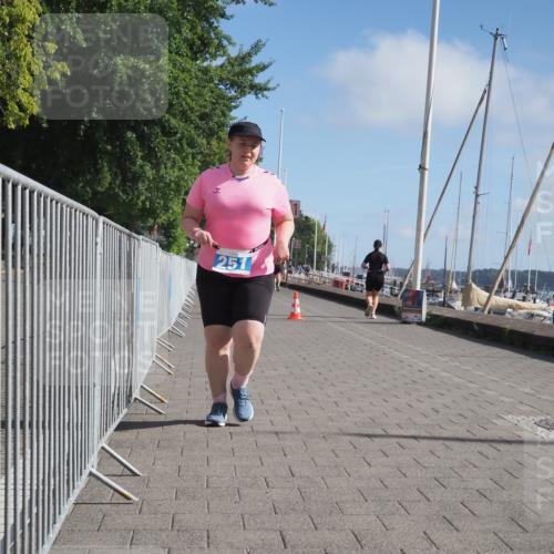 17.08.2025 - KN Förde Triathlon 2025 KatJ http://msf.ph/oto/8604374 17.08.2025 10:27:33 Laufen 131, 151, 251 meine-sportfotos.de