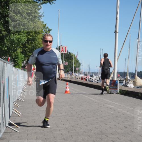17.08.2025 - KN Förde Triathlon 2025 KatJ http://msf.ph/oto/8604412 17.08.2025 11:57:38 Laufen 353 meine-sportfotos.de