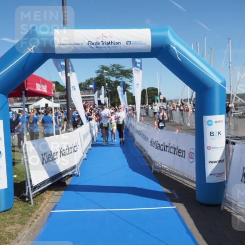 17.08.2025 - KN Förde Triathlon 2025 MichiJ http://msf.ph/oto/8604524 17.08.2025 12:21:21 Laufen 611, 630 meine-sportfotos.de