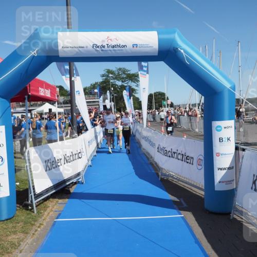 17.08.2025 - KN Förde Triathlon 2025 MichiJ http://msf.ph/oto/8604530 17.08.2025 12:21:21 Laufen 611, 630 meine-sportfotos.de
