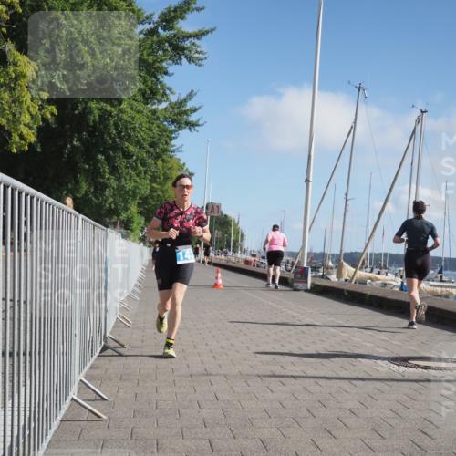 17.08.2025 - KN Förde Triathlon 2025 KatJ http://msf.ph/oto/8604558 17.08.2025 10:27:45 Laufen 143 meine-sportfotos.de