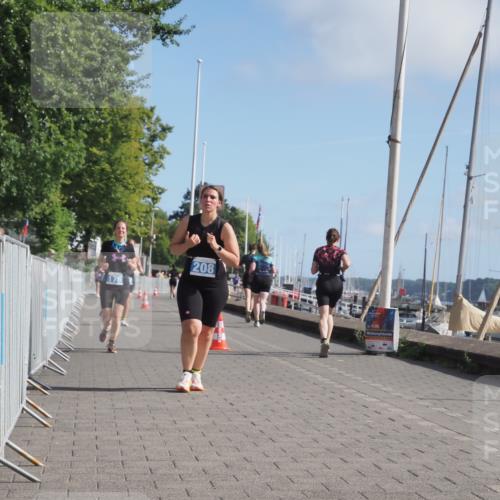 17.08.2025 - KN Förde Triathlon 2025 KatJ http://msf.ph/oto/8604612 17.08.2025 10:27:54 Laufen 176, 189, 208, 237 meine-sportfotos.de