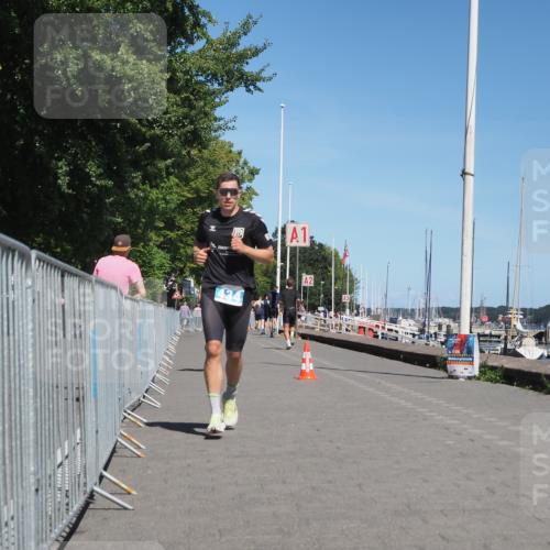 17.08.2025 - KN Förde Triathlon 2025 KatJ http://msf.ph/oto/8604651 17.08.2025 13:47:41 Laufen 434, 450 meine-sportfotos.de