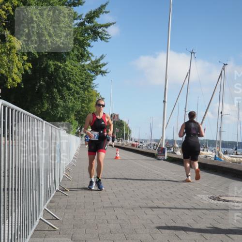 17.08.2025 - KN Förde Triathlon 2025 KatJ http://msf.ph/oto/8604808 17.08.2025 10:28:03 Laufen 176, 189, 237 meine-sportfotos.de