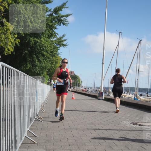 17.08.2025 - KN Förde Triathlon 2025 KatJ http://msf.ph/oto/8604814 17.08.2025 10:28:03 Laufen 176, 189, 237 meine-sportfotos.de