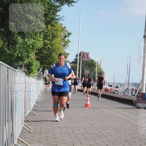 17.08.2025 - KN Förde Triathlon 2025 KatJ http://msf.ph/oto/8604872 17.08.2025 10:28:16 Laufen 174, 186 meine-sportfotos.de