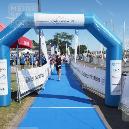 17.08.2025 - KN Förde Triathlon 2025 MichiJ http://msf.ph/oto/8604901 17.08.2025 12:21:39 Laufen 294, 610 meine-sportfotos.de