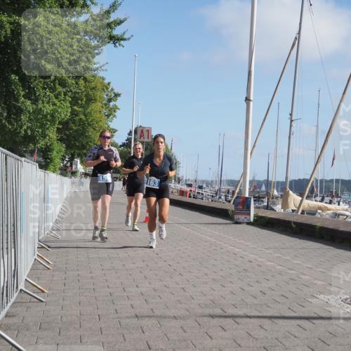 17.08.2025 - KN Förde Triathlon 2025 KatJ http://msf.ph/oto/8605109 17.08.2025 10:28:35 Laufen 144, 156, 163 meine-sportfotos.de