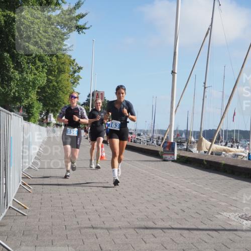 17.08.2025 - KN Förde Triathlon 2025 KatJ http://msf.ph/oto/8605138 17.08.2025 10:28:35 Laufen 144, 156, 163 meine-sportfotos.de