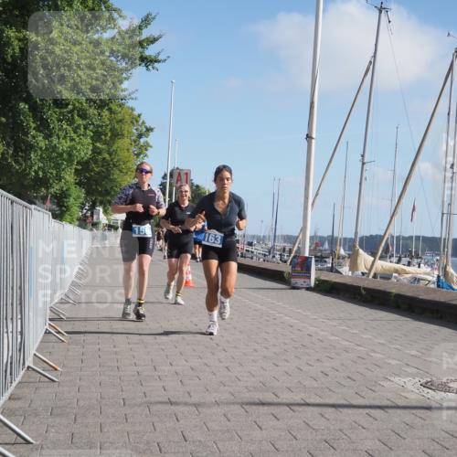 17.08.2025 - KN Förde Triathlon 2025 KatJ http://msf.ph/oto/8605143 17.08.2025 10:28:36 Laufen 144, 156, 163 meine-sportfotos.de