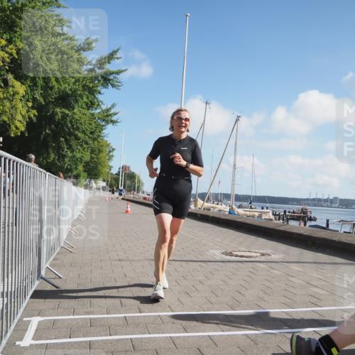 17.08.2025 - KN Förde Triathlon 2025 KatJ http://msf.ph/oto/8605242 17.08.2025 10:28:40 Laufen 144, 156, 163 meine-sportfotos.de