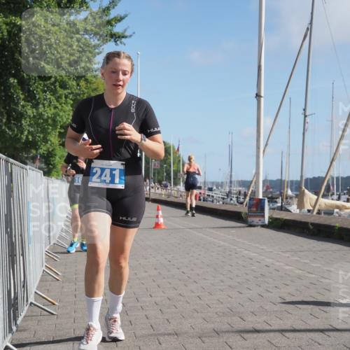 17.08.2025 - KN Förde Triathlon 2025 KatJ http://msf.ph/oto/8605280 17.08.2025 10:29:35 Laufen 160, 192, 241 meine-sportfotos.de